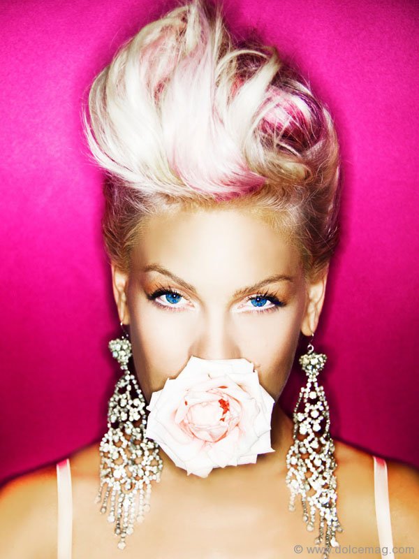  Pretty in Pink: Get the Look | Dolce Luxury Magazine